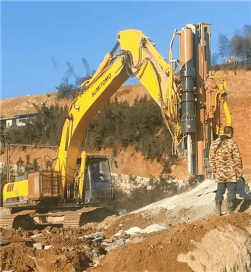 Se apropie cooperarea cu proiectele întreprinderilor naționale, folosind fora...